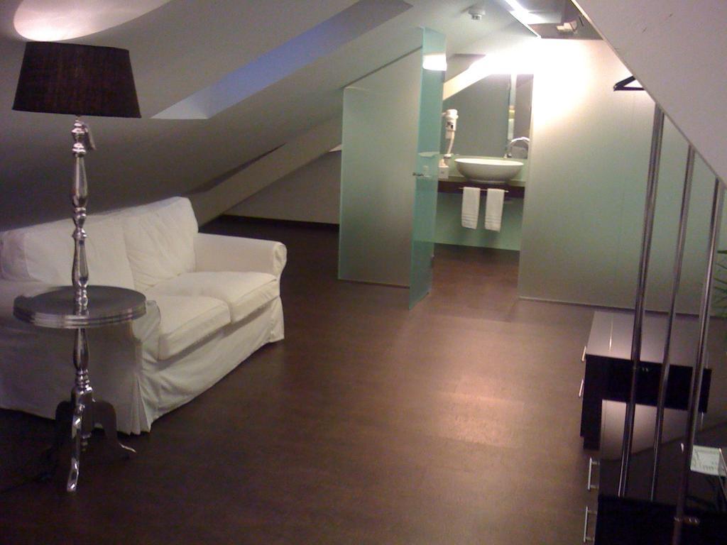 Boutique Hotel La Rinascente Локарно Экстерьер фото